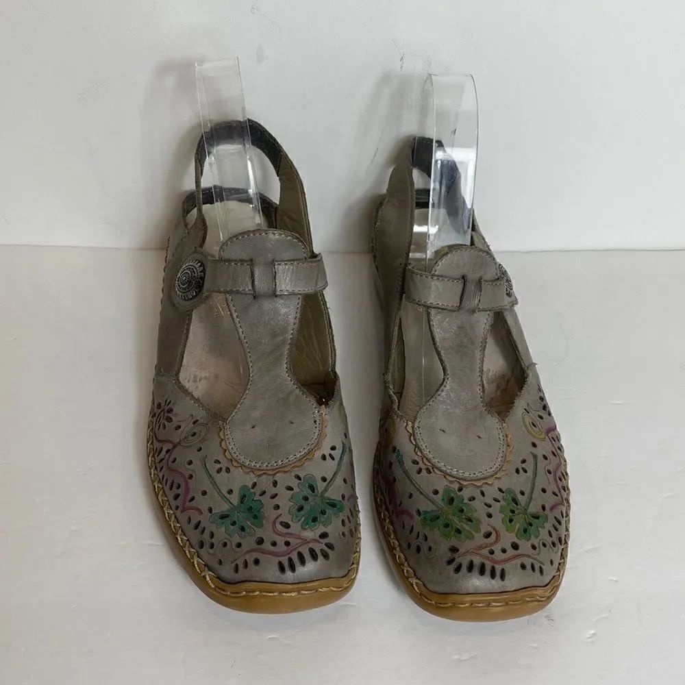Rieker Antistress leather printed clover grey sandals size 9.5